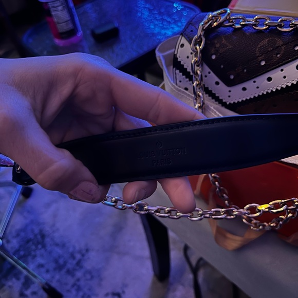 This is a limited edition of Louis Vuitton Twist. 2008. Dust bag, box included. - Picture 7 of 10